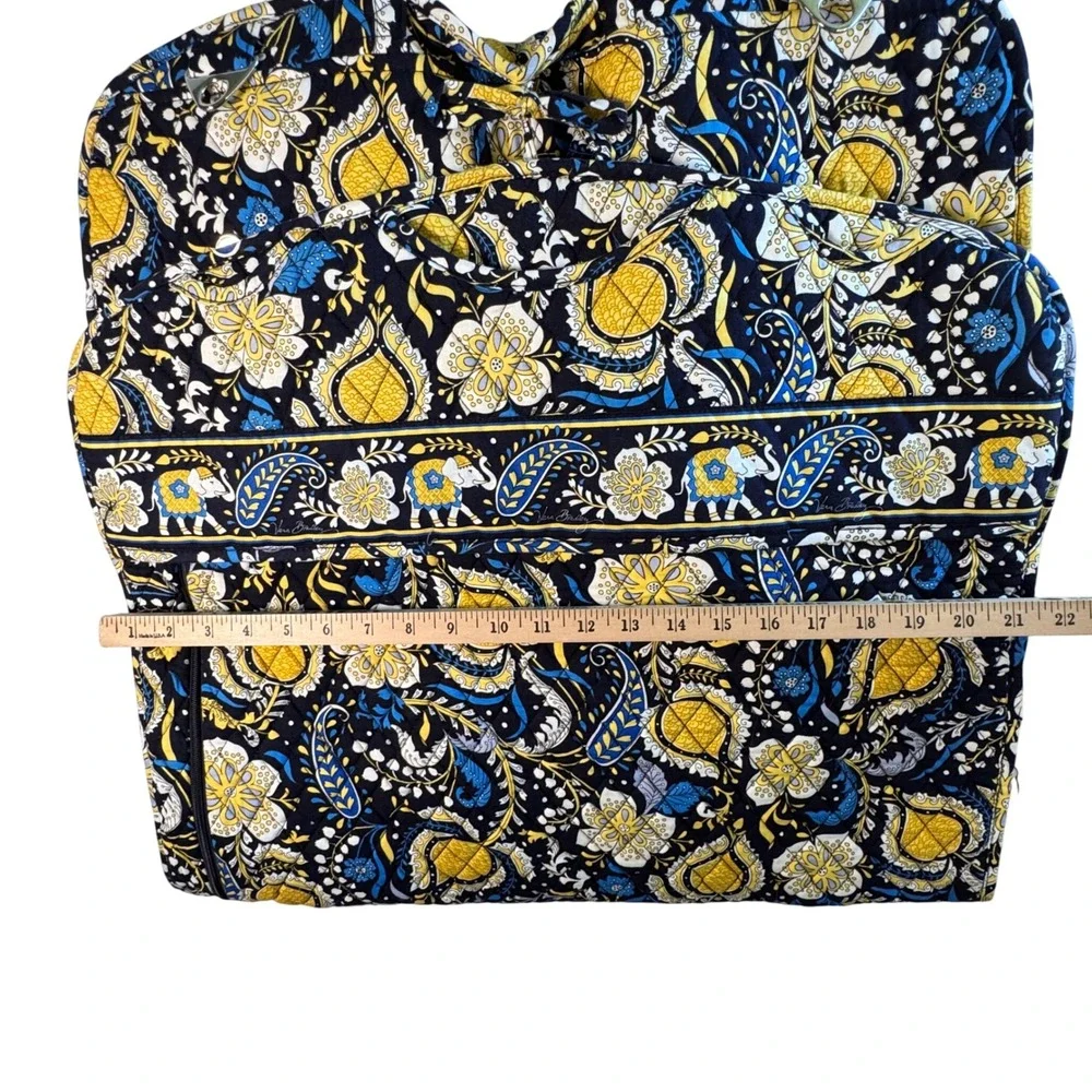 Vera Bradley Ellie Blue Hanging Garment Bag Travel Suit Dress Organizer Retired